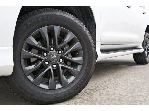 Used 2022 Lexus GX 460 Premium image 28