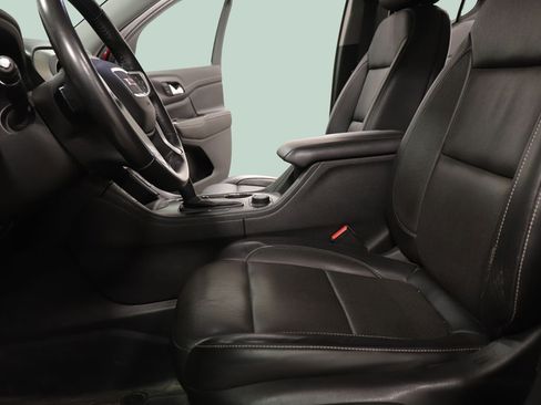 Used 2019 GMC Acadia SLT w/ LPO, Floor Liner Package AWD/4WD image 23