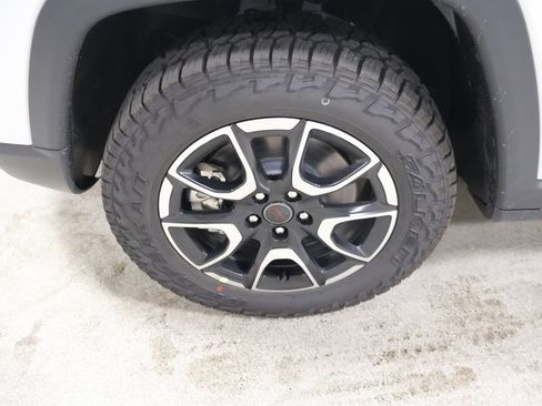 New 2026 Jeep Compass Trailhawk AWD/4WD image 8