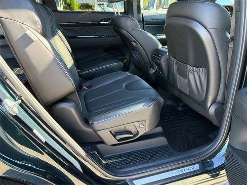 Used 2024 Hyundai Palisade Calligraphy image 15