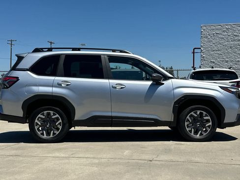 New 2026 Subaru Forester Premium AWD/4WD image 2