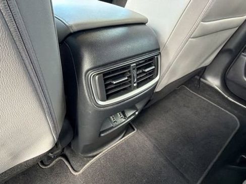 Used 2021 Honda CR-V Touring image 17
