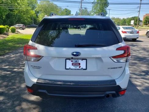 Certified 2023 Subaru Forester Premium AWD/4WD image 4