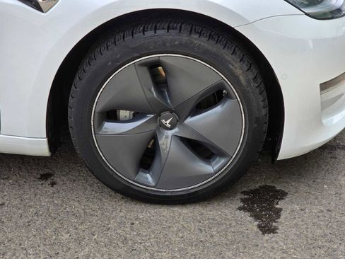 Used 2020 Tesla Model 3 Long Range image 9