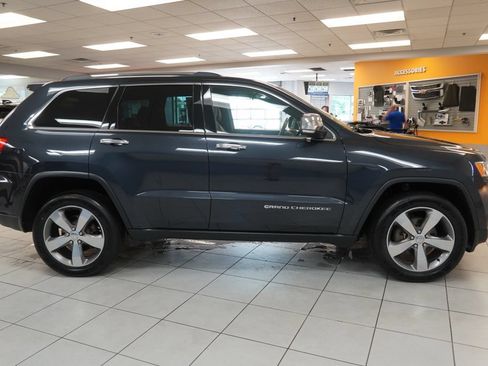 Used 2016 Jeep Grand Cherokee Limited AWD/4WD image 14