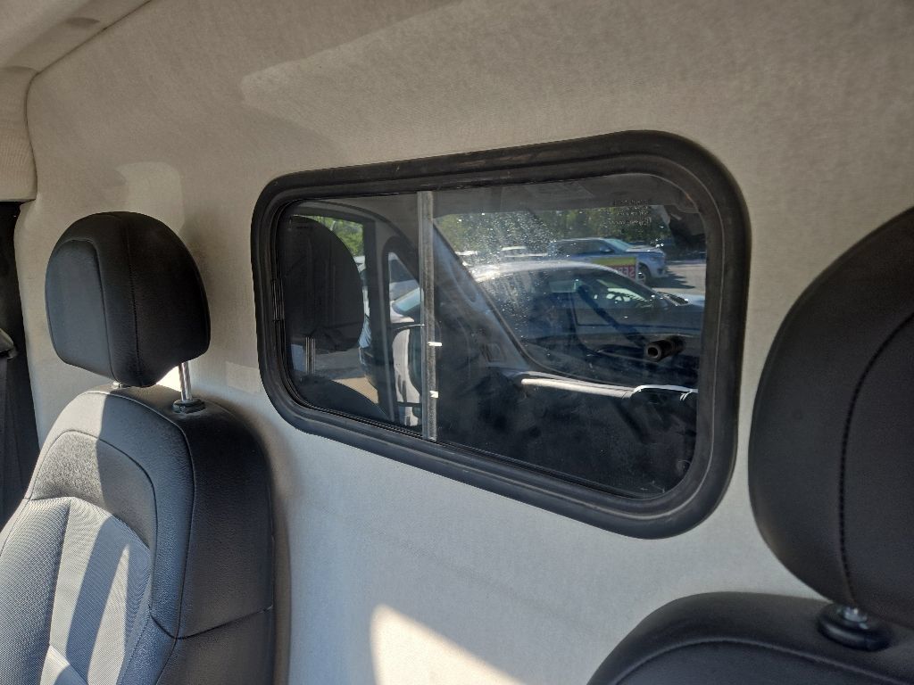 Used 2025 RAM ProMaster 2500 w/ Convenience Group FWD image 38