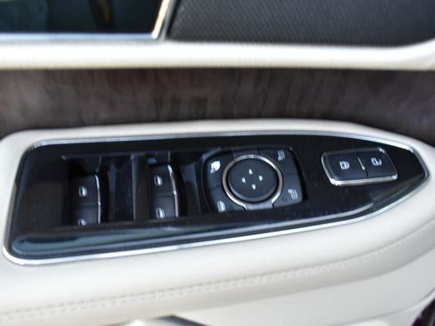 Used 2018 Lincoln Navigator Select RWD image 41