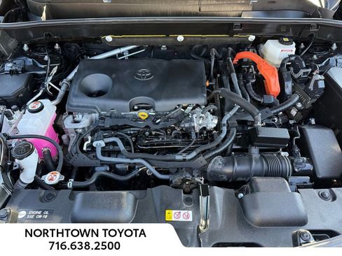 Used 2024 Toyota Venza Nightshade image 19