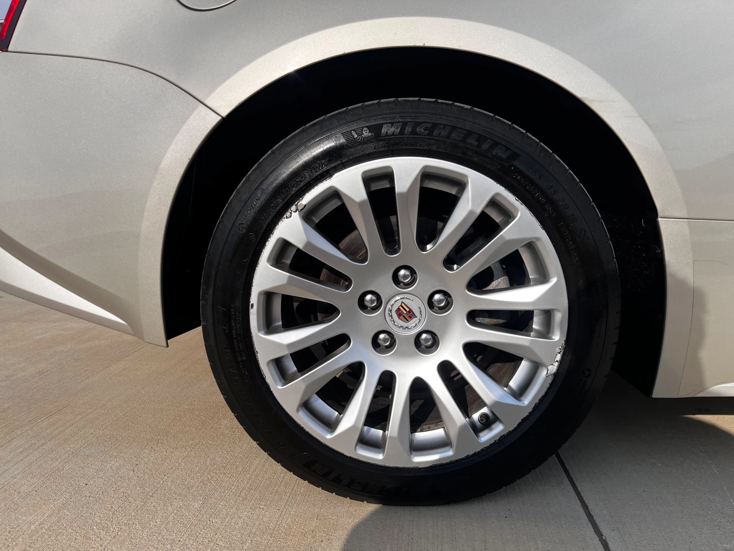 Used 2014 Cadillac CTS Coupe RWD image 36