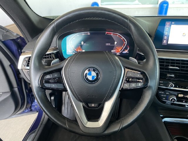 Used 2020 BMW 530i xDrive w/ Convenience Package AWD/4WD image 28