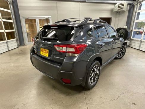 Used 2019 Subaru Crosstrek 2.0i Premium image 5