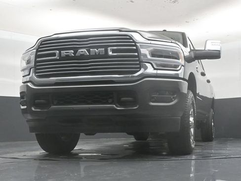 Used 2024 RAM 2500 Laramie w/ Safety Group AWD/4WD image 56