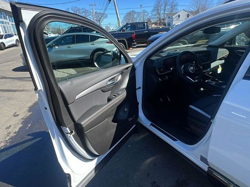 New 2026 Buick Envision Sport Touring image 21