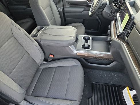 New 2026 Chevrolet Silverado 3500 LT w/ Convenience Package image 17