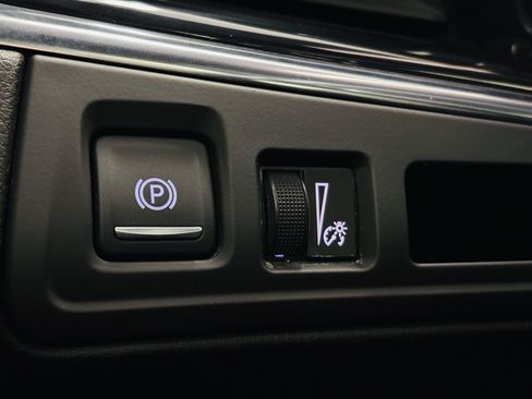 Used 2021 Cadillac XT6 Sport AWD/4WD image 55
