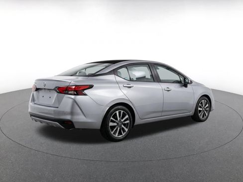 Used 2025 Nissan Versa SV FWD image 7