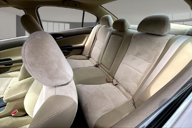 Used 2010 Honda Accord LX image 18