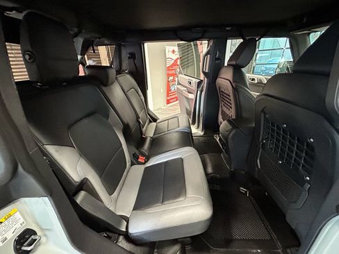 Used 2022 Ford Bronco Black Diamond AWD/4WD image 49