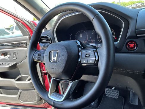 Used 2025 Honda Pilot EX-L image 8