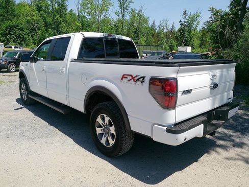 Used 2013 Ford F150 FX4 w/ Mid Equipment Group AWD/4WD image 8