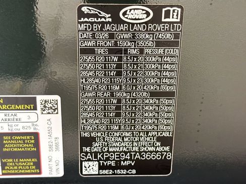 Used 2026 Land Rover Range Rover SE AWD/4WD image 34