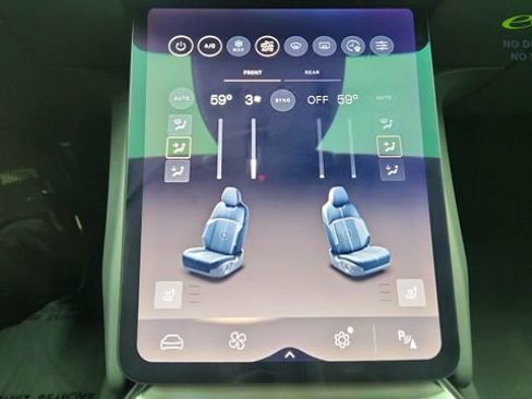 Used 2024 Lucid Air Pure RWD image 52