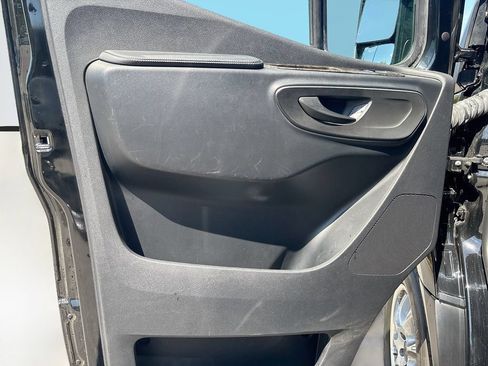 Used 2022 Mercedes-Benz Sprinter 3500 image 39