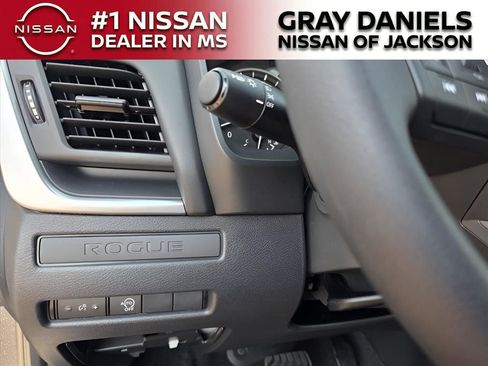 New 2026 Nissan Rogue S image 16