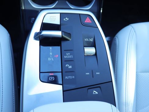 Used 2026 BMW X1 xDrive28i w/ Technology Package image 40