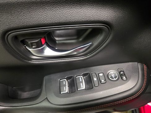 Used 2024 Honda HR-V Sport image 16