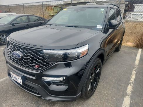 Used 2023 Ford Explorer ST w/ Equipment Group 401A AWD/4WD image 4