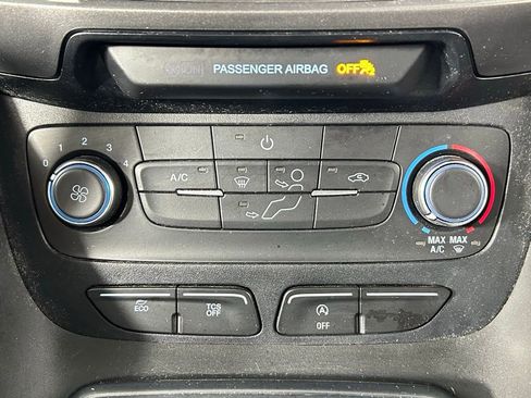 Used 2019 Ford Transit Connect XL image 17