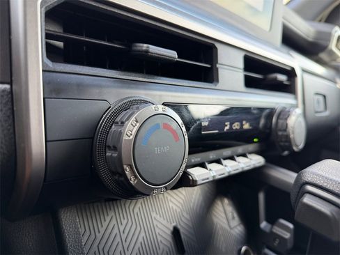 Used 2025 Toyota 4Runner SR5 image 25