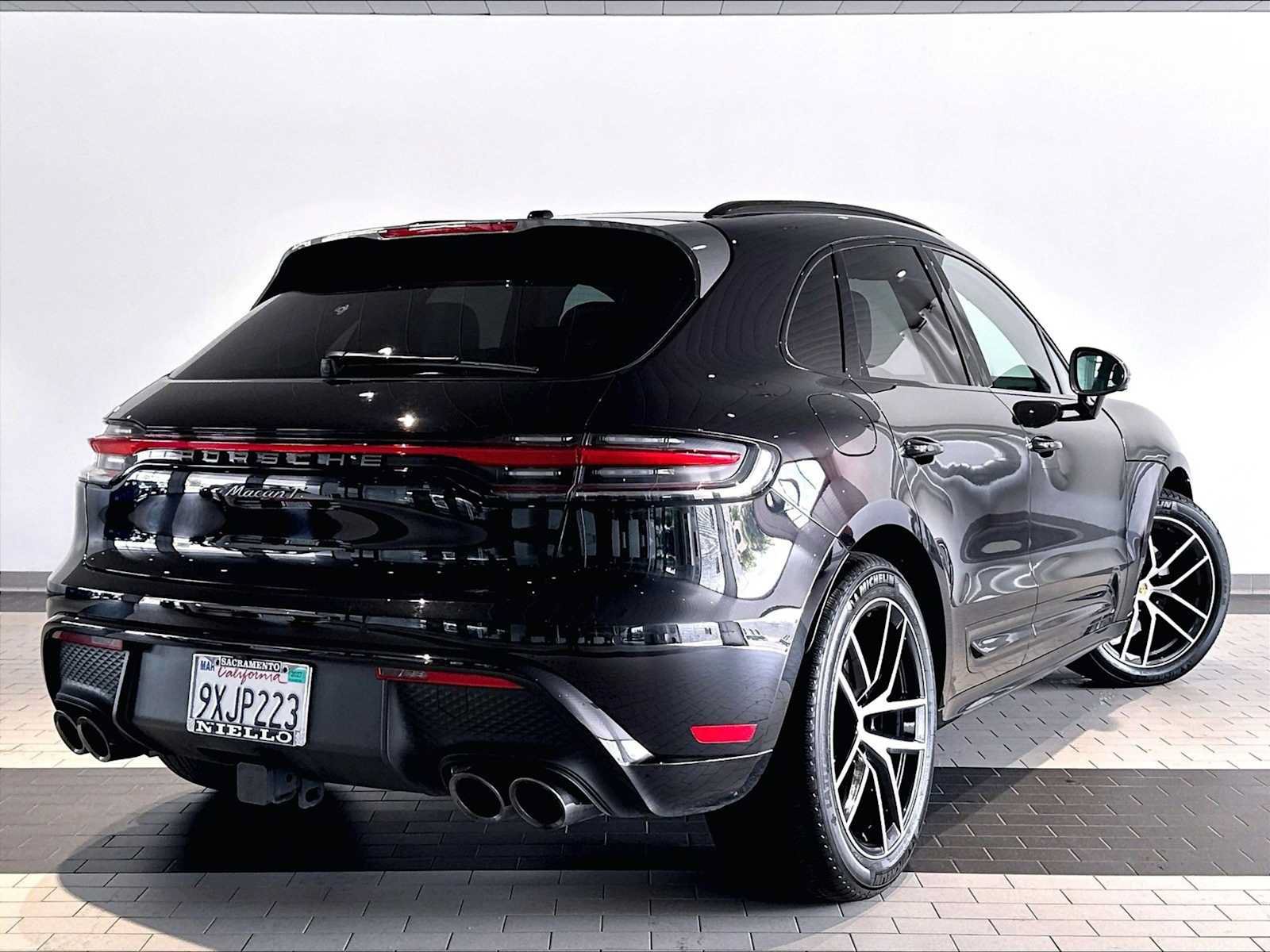 Used 2026 Porsche Macan Turbo AWD/4WD image 11