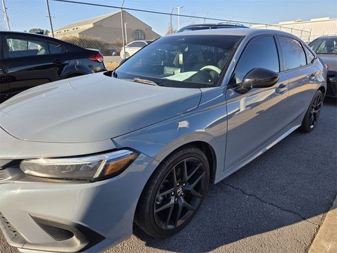 Used 2022 Honda Civic Sport image 9