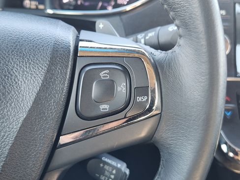 Used 2016 Toyota Avalon XLE Premium image 29