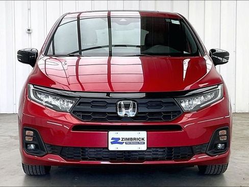 Certified 2025 Honda Odyssey Sport-L image 3