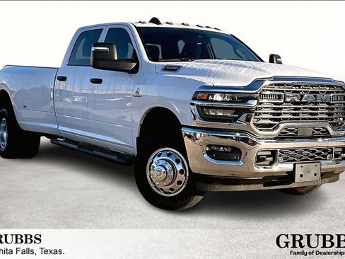 Used 2025 RAM 3500 Tradesman image 1