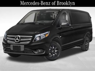 Used 2023 Mercedes-Benz Metris video 1