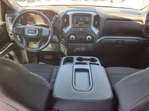 Used 2024 GMC Sierra 2500 Pro w/ Convenience Package AWD/4WD image 17
