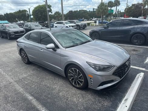 Used 2023 Hyundai Sonata Limited FWD image 17