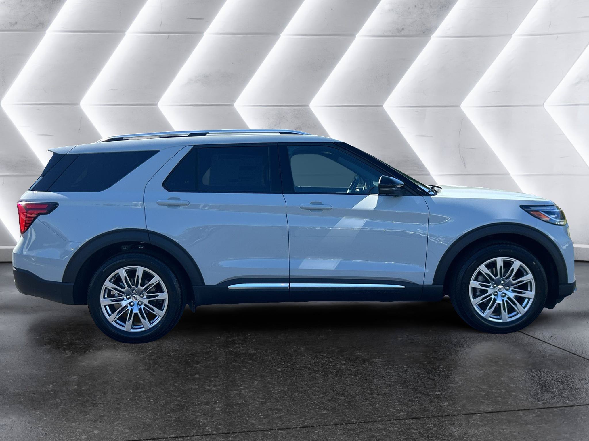 New 2027 Ford Explorer Platinum RWD image 8