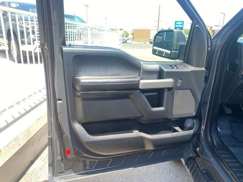 Used 2016 Ford F150 XLT w/ Equipment Group 302A Luxury AWD/4WD image 10