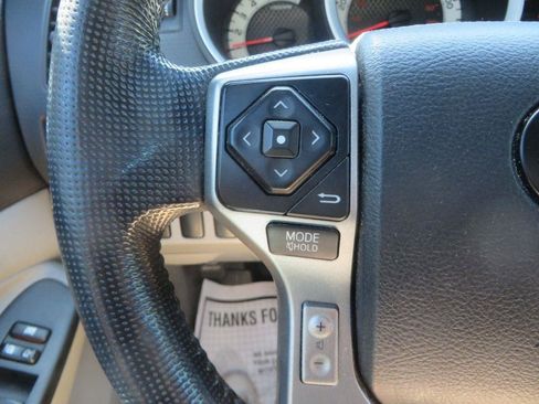 Used 2015 Toyota Tacoma PreRunner w/ TRD Sport Package image 17