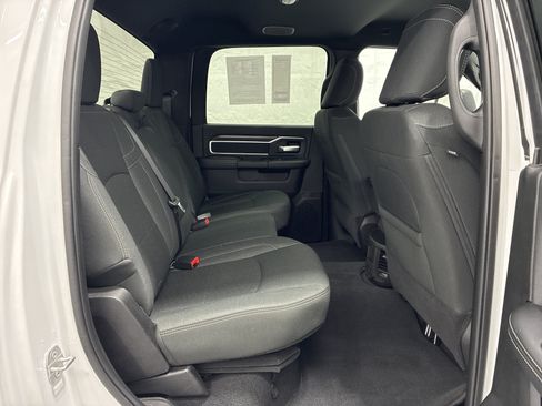 Certified 2025 RAM 2500 Big Horn AWD/4WD image 11