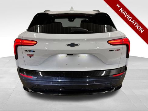 Used 2024 Chevrolet Blazer EV RS image 4
