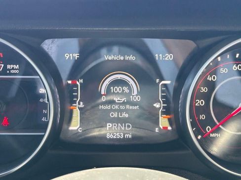 Used 2020 Jeep Gladiator Rubicon AWD/4WD image 49