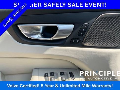 Certified 2024 Volvo XC60 B5 Plus w/ Protection Package Premier AWD/4WD image 14