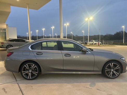 Certified 2024 BMW 330i Sedan image 9