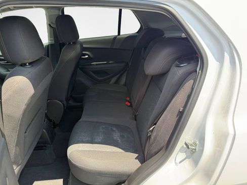 Used 2020 Chevrolet Trax LS w/ Tint and Cruise Package AWD/4WD image 23